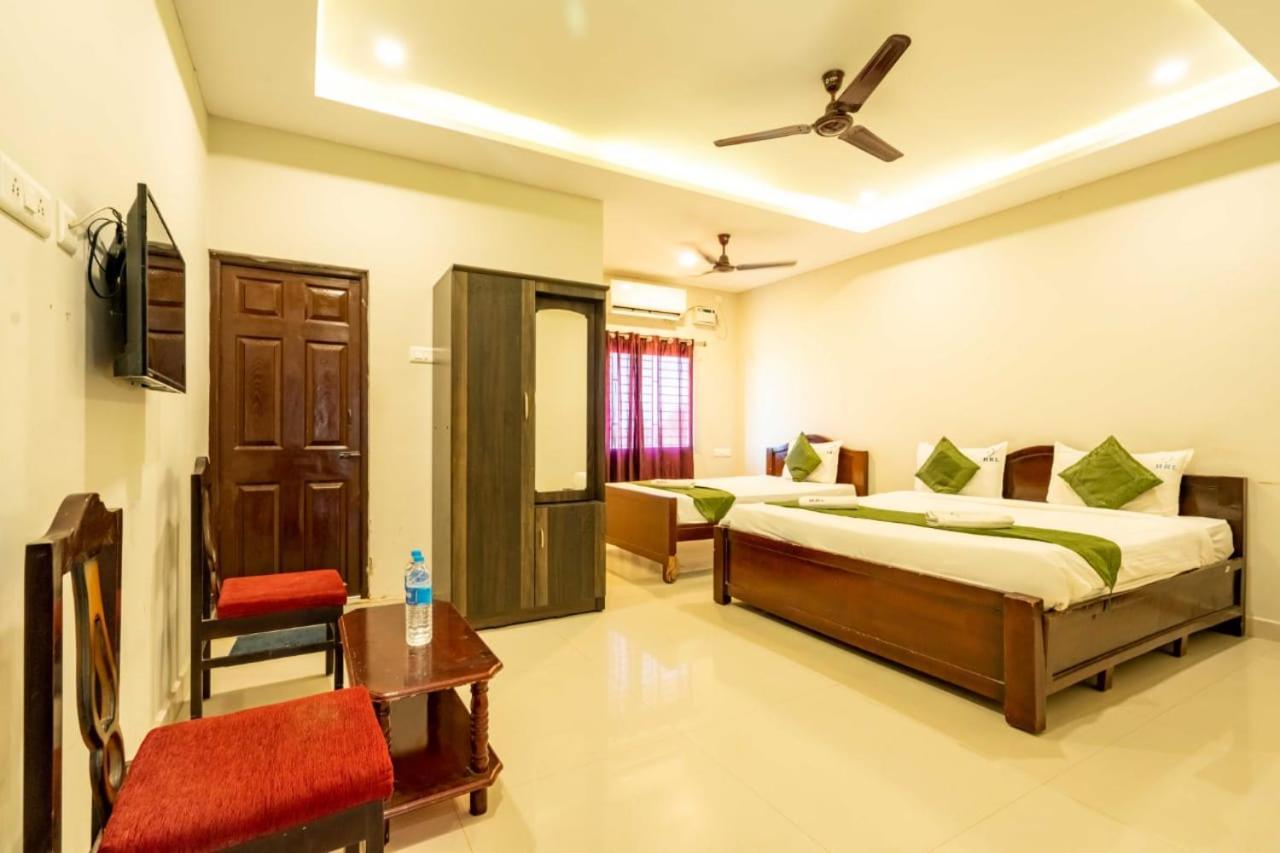 Hotel Ramleela Rāmeswaram Esterno foto