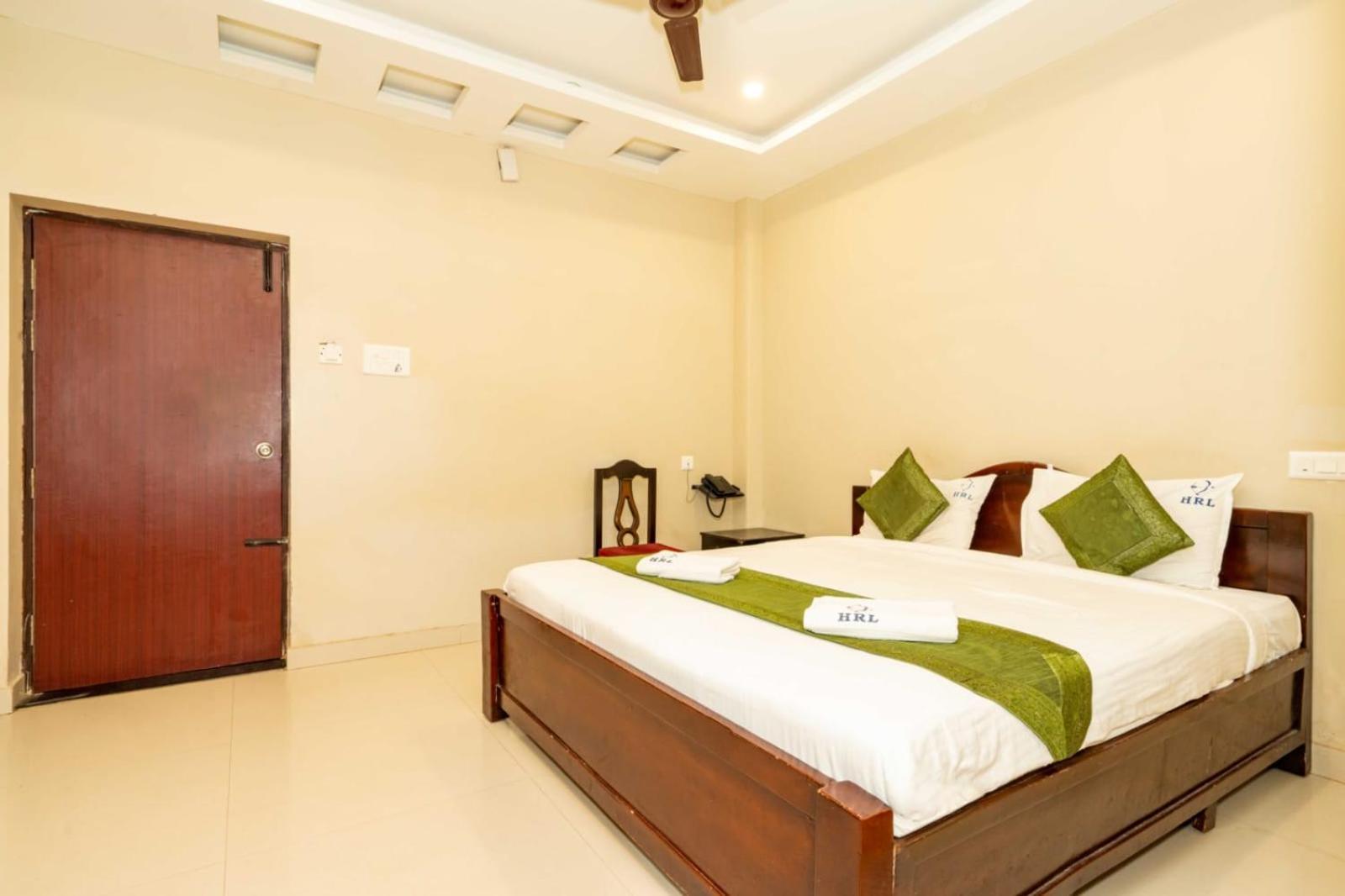 Hotel Ramleela Rāmeswaram Esterno foto